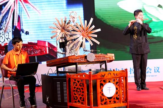 说明: C:\Users\Administrator\Desktop\音乐机器人新闻稿-yl7703永利\音乐机器人2.jpeg